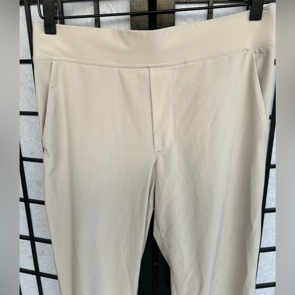 Athleta Brooklyn Mid Rise Ankle Pants Cream Leggings with Stretchy Comfort - Picture 3 of 10